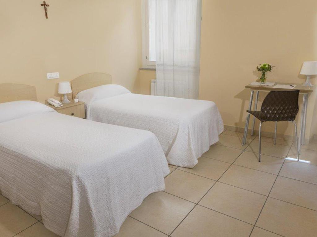 Pensione Piemonte Loreto Zimmer foto